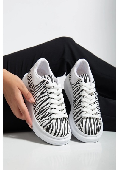 Erceka Zebra Desene Sahip Kadın Spor Ayakkabı Sneaker Bağcıklı Günlük Kullanıma Uygun Beyaz-siyah Renkli Beyaz Zebra Erceka Zebra Desene Sahip Kadın Spor Ayakkabı Sneaker Bağcıklı Günlük Kullanıma Uygun Beyaz-siyah Renkli Beyaz Zebra