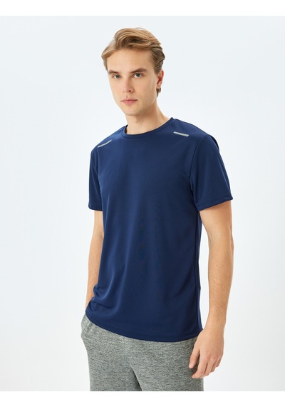 Koton Bisiklet Yaka Baskı Detaylı Kısa Kollu Basic Spor Tişört Lacivert 5sam10062nk Lacivert Koton Bisiklet Yaka Baskı Detaylı Kısa Kollu Basic Spor Tişört Lacivert 5sam10062nk Lacivert