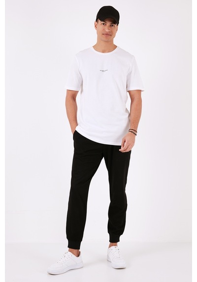 Buratti % 100 Pamuk Bisiklet Yaka Regular Fit Erkek T Shirt 5902757 Beyaz Buratti % 100 Pamuk Bisiklet Yaka Regular Fit Erkek T Shirt 5902757 Beyaz