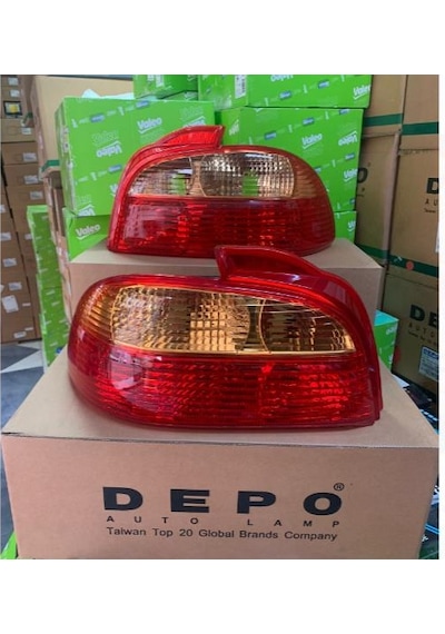 Toyota Uyumlu AVENSİS YIL 00-03 ARASI DEPO SAĞ VE SOL STOP LAMBASI TAKIM