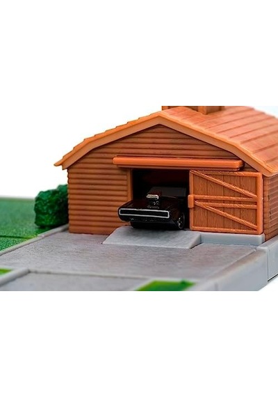 Jada Toys Hızlı Ve Öfkeli Nano Hollywood Rides Dom Toretto&apos Nun Evini Sergileyen Diorama, İki Adet 1,65" Döküm Araba, Çocuklar Ve Yetişkinler İçin Oyuncaklar 33668