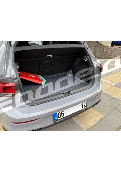 Volkswagen Golf 8 R Lıne Uyumlu Bagaj Havuzu Kokusuz Kaucuk 3D