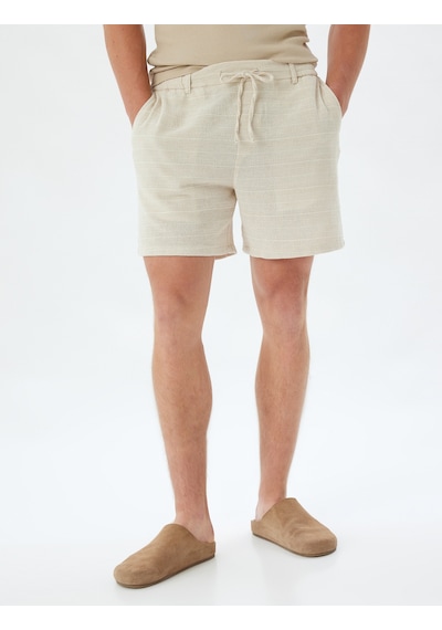 Koton Skinny Fit Şort Kısa Beli Bağcıklı Cep Detaylı Pamuklu Bej Çizgili 4sam40242hw Ekru