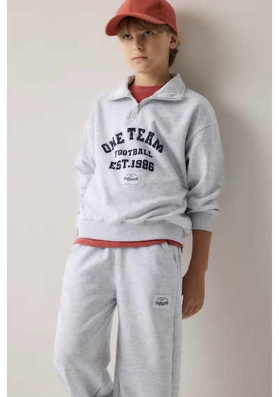 Defacto Regular Fıt Dik Yaka Pamuklu Baskılı Gri Erkek Çocuk Sweatshirt H9892a8/gr400
