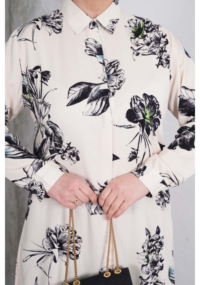 Polologin Butik Siyah Beyaz Çiçekli Tunik Pantolon Takımı Siyah & Beyaz