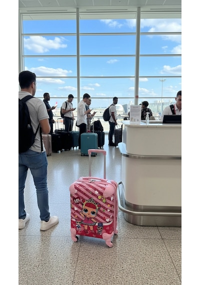 Pembe Tekerlekli Bebek Valizi Çok Renkli