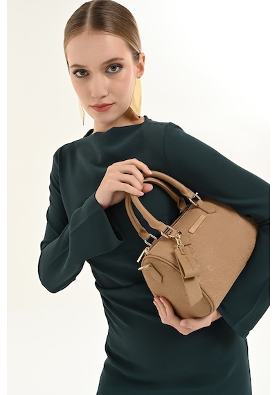 Pierre Cardin 05pc26y10617-p Kabartma Desenli Ayarlanabilir Askılı Omuz Çantası Camel