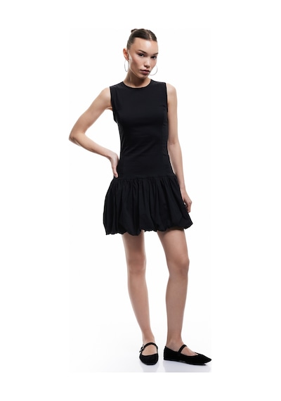 Koton U Yaka Slim Fit Kolsuz Mini Balon Elbise Siyah 5sal80153ıw Siyah