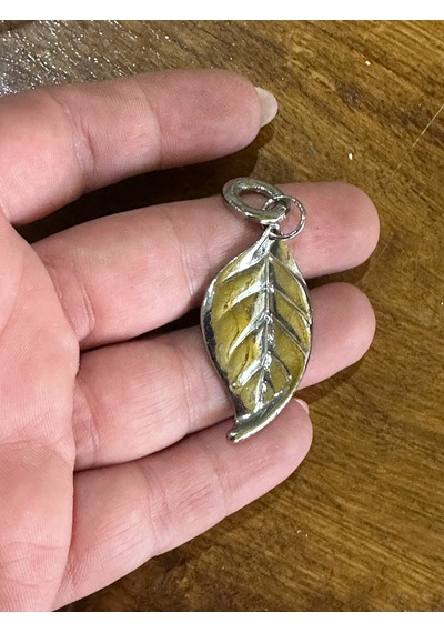 Çelik Yaprak Kolye Ucu Takı Aksesuarı 4x2 Cm