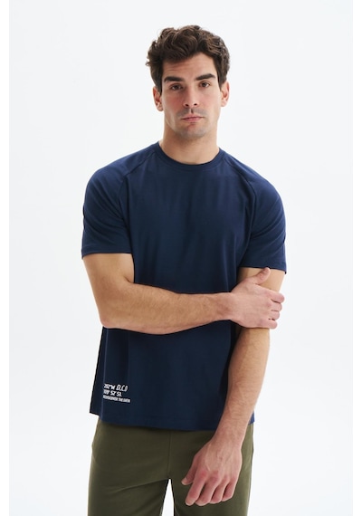 AR-MA Arma Erkek Regular Fit Basic Reglan Kollu Süprem Bisiklet Yaka Tişört Y29344472202 Lacivert AR-MA Arma Erkek Regular Fit Basic Reglan Kollu Süprem Bisiklet Yaka Tişört Y29344472202 Lacivert