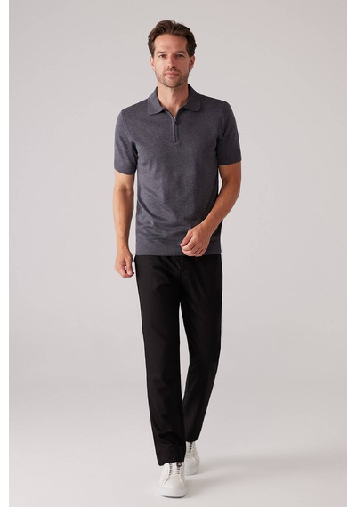 Erkek Koyu Gri Slim Fit Fermuar Detaylı Polo Yaka Triko Tişört