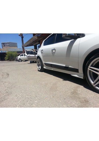 Renault Megane Uyumlu 3 Marşpiyel 2 Parça Fiber 2008 Ve Sonrası