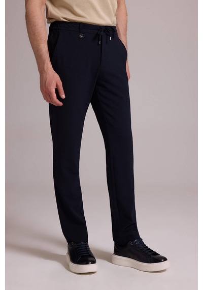 Erkek Lacivert Slim Fit Yan Cepli Jogger Pantolon