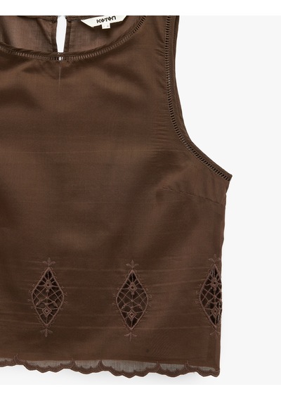 Koton Kolsuz Bisiklet Yaka Dantelli Brodeli Bluz Kahverengi 6sak30044pw Kahve