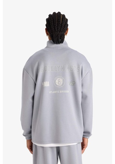 Defacto Defactofit Nba Brooklyn Nets Boxy Fit Dik Yaka Fermuarlı Sırt Baskılı Skuba Dalgıç Kumaş Sweatshirt E8764ax25augr445 Gri Defacto Defactofit Nba Brooklyn Nets Boxy Fit Dik Yaka Fermuarlı Sırt Baskılı Skuba Dalgıç Kumaş Sweatshirt E8764ax25augr445 Gri