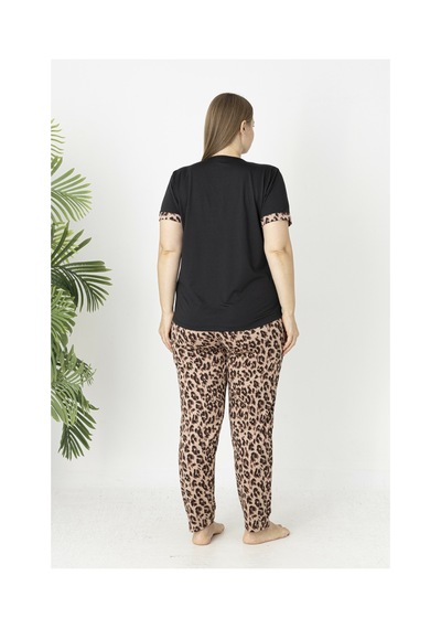 Estiva Kadın Kaplan Alt Desenli Kısa Kollu Soft Battal Pijama Takımı Çok renkli