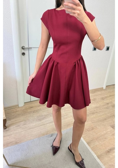 Sırt Dekolteli Çan Detaylı Mini Elbise - Bordo Bordo