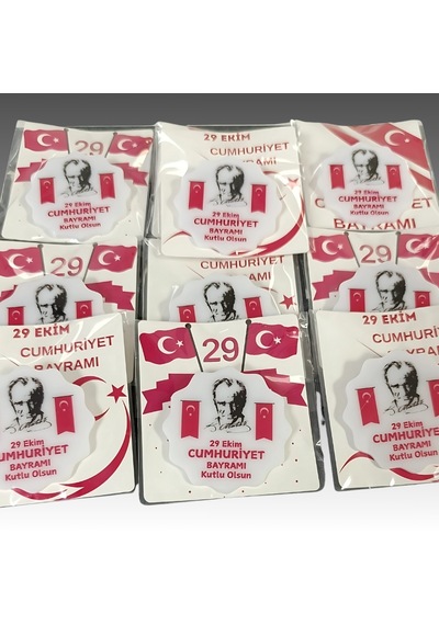 29 Ekim Cumhuriyet Bayramı İğneli Akrilik Yaka Rozeti 12 Adet Çok Renkli