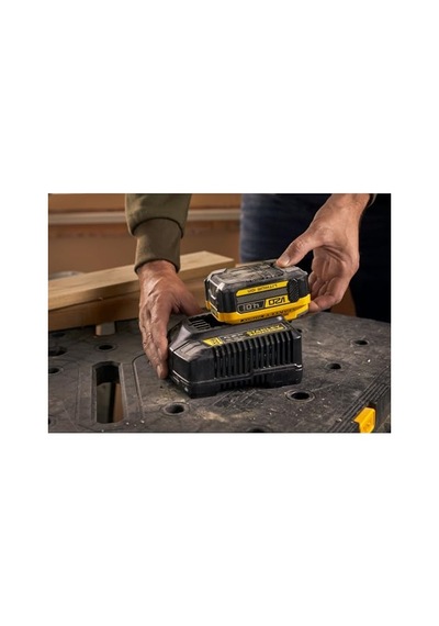 Stanley - Fatmax Sfmcb204-xj Fatmax 18v/4.0 Ah Sfmcb204 Lityum İyon, Kendi Kendine Deşarj Yok, Hafıza Etkisi Yok, 3 Kademeli Led Şarj Durumu Göstergesi, Tüm V20 Akü Ürünleri İçin Kullanılabilir