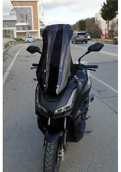 Motocam Salcano Wind 150 Ön Cam 2023-2026 Model 75cm Siyah Renkli 4mm