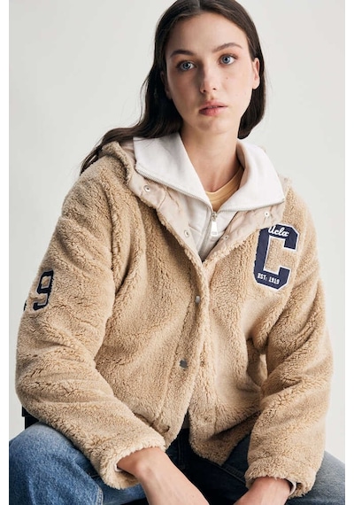 Ucla Servılle Koyu Bej Çıtçıtlı Nakışlı Oversize Kadın Ceket Koyu Bej