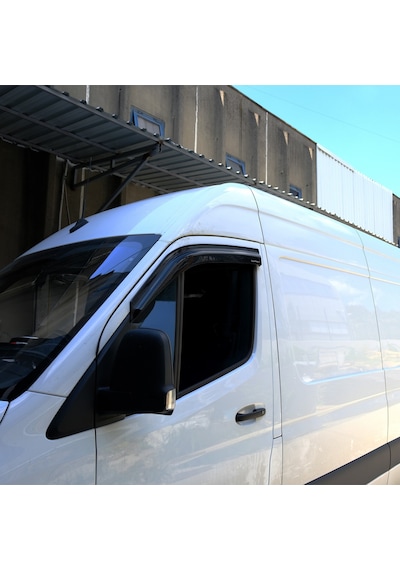 Mercedes Sprinter 2006-2012 Yıl Aralığı Uyumlu Cam Rüzgarlığı 2 Parça