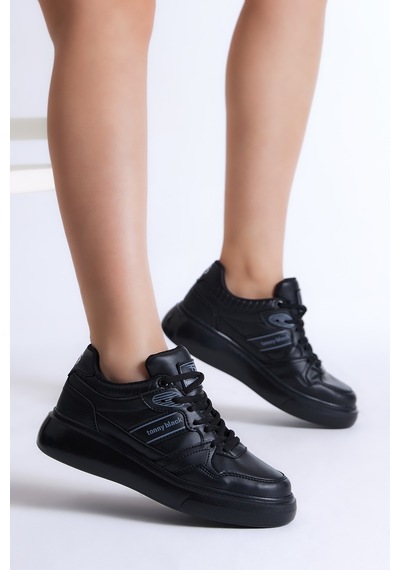 Tonny Black Kadın Siyah Poli Taban Yanı Şeritli Bağcıklı Sneaker