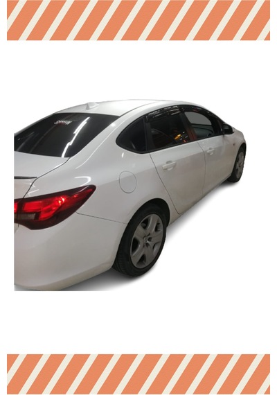 Opel  Astra J Sedan Tüm Modellerine Özel 4'lü Mügen Tip Cam Rüzgarlığı