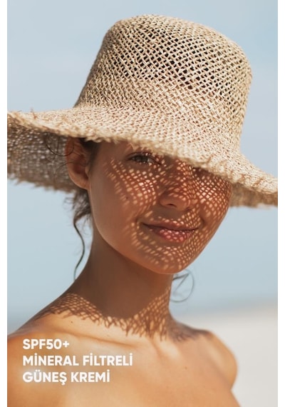 Dermoskin Bluage+ Mineral Filtreli Koruyucu Güneş Kremi SPF50+ 30 ML