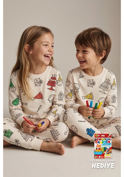 Zuzunga Boyanabilir Doğum Günü Temalı Çocuk Pijama Takımı Yıkanabilir 24-lü Kalem Hediyeli Ekru