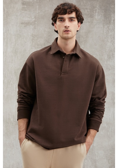 Grımelange John Erkek Polo Sweat Gömlek Yakalı Arkası Uzun Yırtmaçlı Diagonel Kumaşlı Koyu Kahverengi Sweatshir