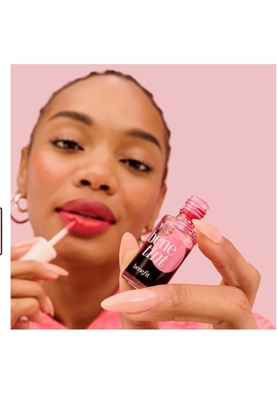 Benefit Cosmetics Likit Renklendirici Allık Ve Ruj Diğer
