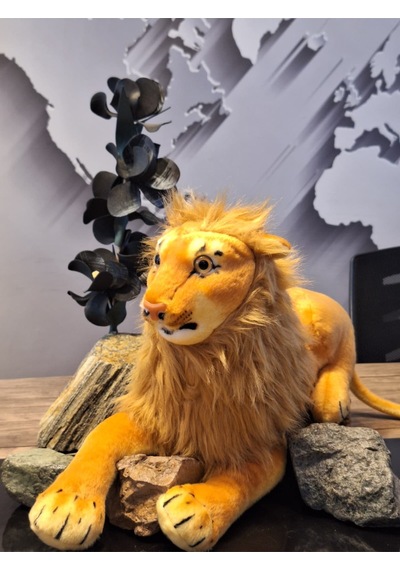 Orman Kralı Aslan Kahverengi