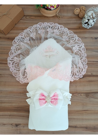 Pembe Bebek Battaniyesi Dantelli %100 Pamuklu Kundak Mevlütlük Hediyelik Hastane Çıkısı Yenidoğan Ekru - Pembe