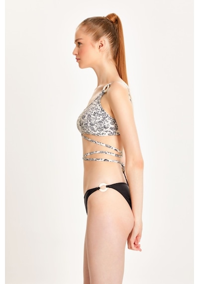Too Salty Swimwear Kadın Siyah Beyaz Desenli Tek Omuz Halka Aksesuarlı İp Bağlamalı Bikini Takımı 24s122st Renkli