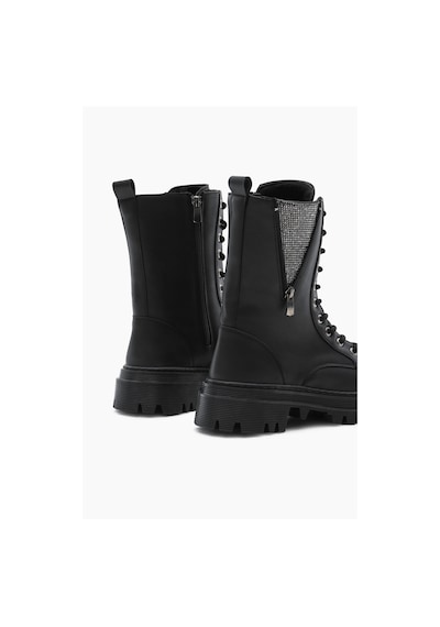 Tonny Black Kadın Siyah Cilt Termo Taban Yanı Taşlı Detaylı Bağcıklı Ve Fermuarlı Bot Tbldy5005 307 Sıyah Cılt Tonny Black Kadın Siyah Cilt Termo Taban Yanı Taşlı Detaylı Bağcıklı Ve Fermuarlı Bot Tbldy5005 307 Sıyah Cılt