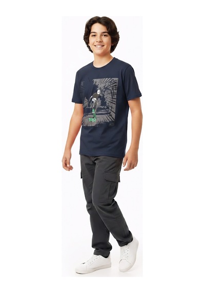 Modanino Erkek Çocuk %100 Pamuk T-shirt-kaykay Baskılı-12-16 Yaş 12526 Koyu Lacivert Modanino Erkek Çocuk %100 Pamuk T-shirt-kaykay Baskılı-12-16 Yaş 12526 Koyu Lacivert