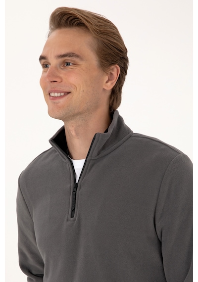 U.S. Polo Assn. Erkek Regular Fit Gri Polar Yarım Fermuarlı Basic Sweatshirt 50313777-VR024