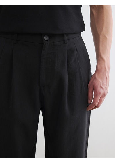Lcw Vision Siyah Regular Fit Gabardin Erkek Pileli Pantolon Lcw Vision Siyah Regular Fit Gabardin Erkek Pileli Pantolon