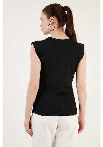 Lela Pamuklu Bisiklet Yaka Kolsuz Bayan T Shirt 5864019 Siyah Lela Pamuklu Bisiklet Yaka Kolsuz Bayan T Shirt 5864019 Siyah