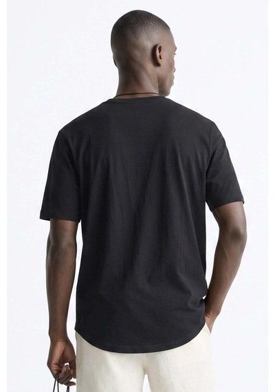 Barrels And Oıl Erkek Oval Kesim T-shirt - Siyah Siyah