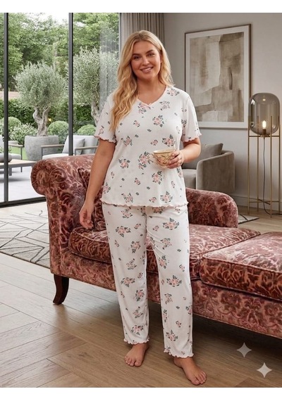 Büyük Beden Kısa Kol Pamuklu Ultrasoft Likralı Kapri Pijama Takımı 8624 Ekru