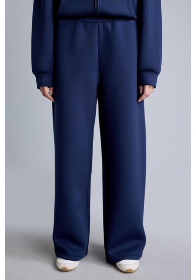 Defacto Relaxed Fit Düz Dalgıç Kumaş Geniş Paça Eşofman Altı H0939ax26aunv241 Lacivert-nv241