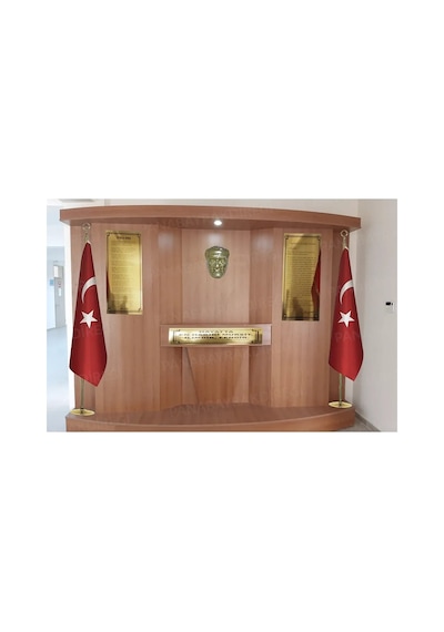 Atatürk Köşesi Seti Poz Model 04