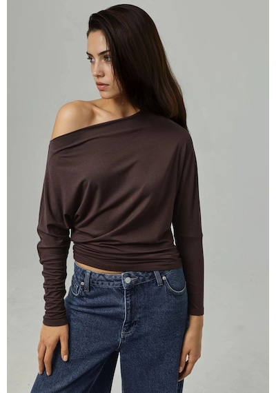 Hiccup Asimetrik Yaka Uzun Kollu Esnek Örme T-shirt Koyu Mocha Kahve