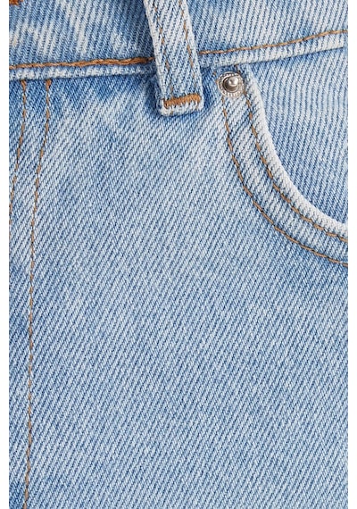 Tudors Kadın Slim Fit Dar Kesim %100 Pamuk Paça Katlamalı Koyu Mavi Jean Kot Şort-36863 Koyu Mavi Tudors Kadın Slim Fit Dar Kesim %100 Pamuk Paça Katlamalı Koyu Mavi Jean Kot Şort-36863 Koyu Mavi