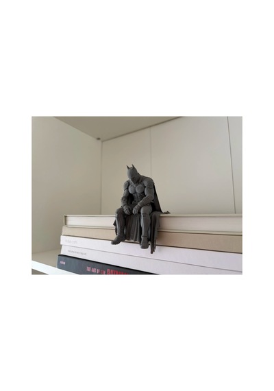 Batman Sitting On Ledge Figürü - Arkham Knight