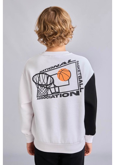 Defacto Nba Bisiklet Yaka İçi Yumuşak Tüylü Kalın Kumaş Sweatshirt Erkek Çocuk I2196a826wnwt34 Beyaz-wt34