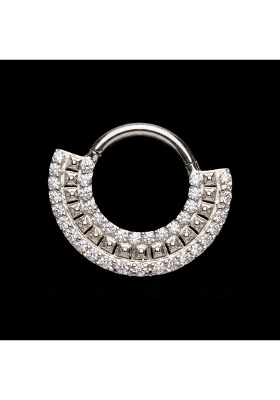 Yüksek Kalite G23 Titanium Sıra Zirkon Titanyum 8mm X 1.2mm Kilitli Halka Piercing Gümüş