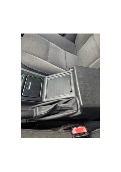 Bmw E39 Özel Tasarım Bardaklık